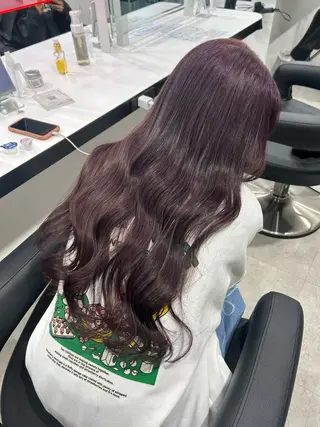 ロング カラー 履歴修正屋さん／ ブロンド／ホワイトのヘアスタイル