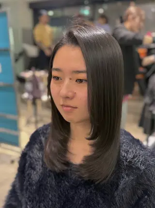 ロング カワタ リュウセイのヘアスタイル