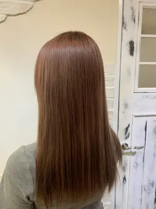 ロング カラー 小嶋 美里のヘアスタイル