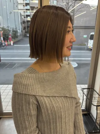 ミディアム 新村 華奈絵のヘアスタイル