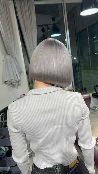 ショート カラー 💜ハイトーン💛 マジカルかいちゃんのヘアスタイル