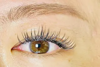 マツエク・マツパ Nail&Eyelash KIARA所属・閉店 しましたのマツエク・マツパデザイン