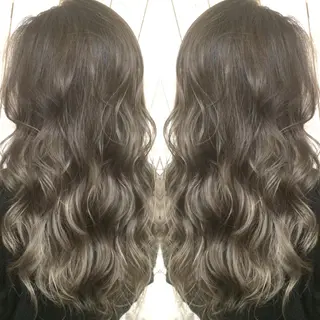 ロング カラー 井上 一平のヘアスタイル