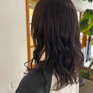 セミロング パーマ LiLy hair design所属・たかはた すずかのヘアスタイル