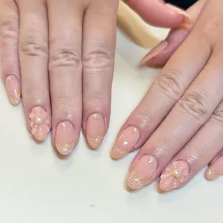 ネイル 藤原 みゆのネイルデザイン