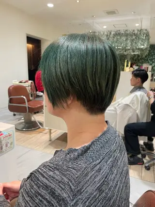ショート 平 真亜里のヘアスタイル