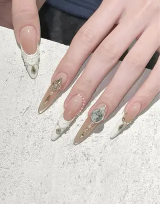 ネイル ETELUNA Nail 銀座店【パラジェル/フィルイン/チップスカルプ/マグネット/ニュアンス】所属・周 テイのネイルデザイン