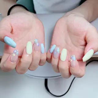 ネイル FLY Nail Salonのネイルデザイン