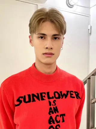 ショート カラー メンズ スパイラルパーマ 🌐hina⭐️のヘアスタイル