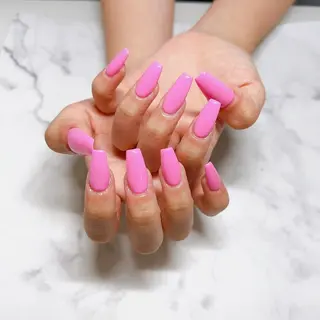 マツエク・マツパ アイブロウ ネイル Nail&eye Belire 新宿のネイルデザイン