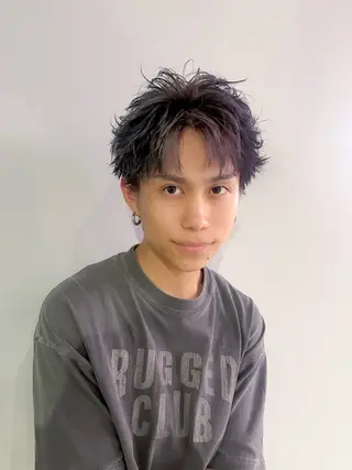 ショート カラー 🐺ウルフオタク🐺 ハイトーン/moeのヘアスタイル