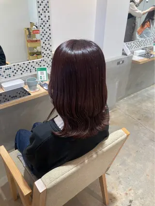 ミディアム Gigi Interpark所属・Gigi Misaki/鶴田のヘアスタイル