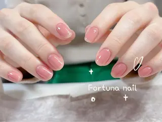 ネイル Nail •Head スパFortunaのネイルデザイン