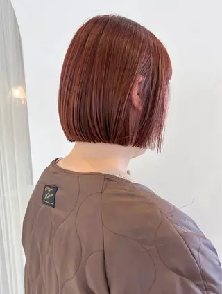ショート カラー 淺井 捺央のヘアスタイル