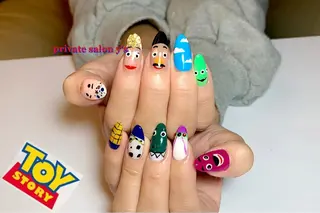 ネイル y' sのネイルデザイン