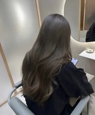 ロング レイヤー/艶髪カラー 🌷油科あい🌷のヘアスタイル
