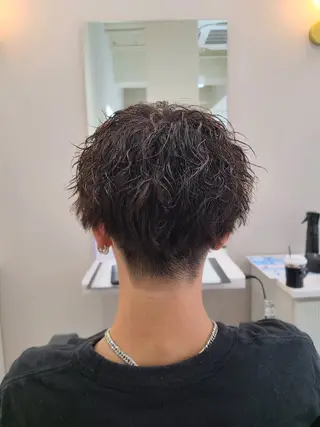 ショート メンズ パーマ 桐島 令奈のヘアスタイル