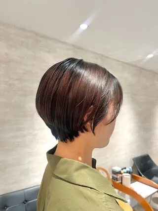 ショート 青山 莉奈のヘアスタイル