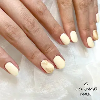 ネイル S LOUNGE NAIL所属・パーツたくさん🍓 SUMIのネイルデザイン