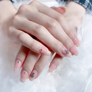 ネイル 大久保 澪のネイルデザイン