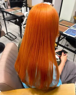 カラー 高山 アミのヘアスタイル