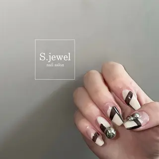 ネイル S♡JEWEL所属・S. JEWELのネイルデザイン