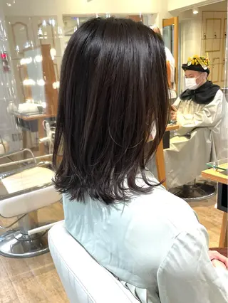セミロング カラー ✨カラー支持No.1 🧸ワキ カナコ🧸のヘアスタイル