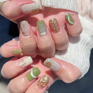 ネイル 河野 弥月のネイルデザイン