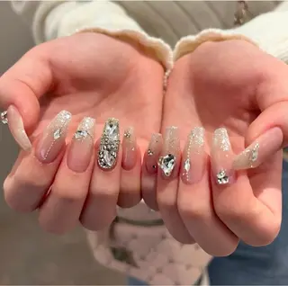 ネイル Lyna 池袋のネイルデザイン