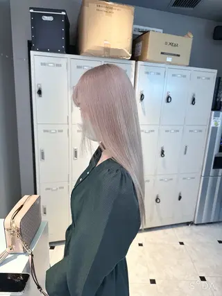 ロング カラー ハイトーン/韓国 レイヤー/るか🎀のヘアスタイル