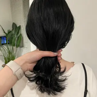 ミディアム カラー モテ髪‎🫧赤み消し カラー表参道きょうこのヘアスタイル