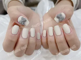 ネイル Nail •Head スパFortunaのネイルデザイン