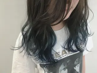 ミディアム due hair 京都駅前店 MILBON オージュア認定サロン【デューヘアー】所属・ハイトーンブリーチ 土坂　由志【京都】のヘアスタイル