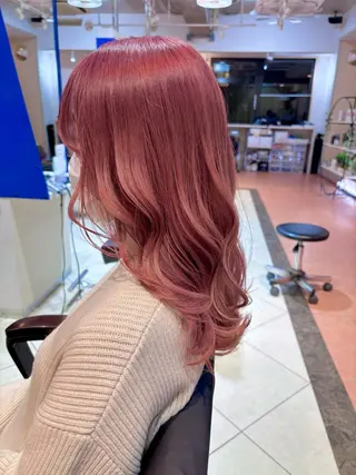 セミロング 庄司 桜のヘアスタイル