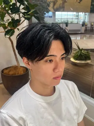 ショート パーマ メンズ unopulir Vamos店所属・梅田茶屋町メンズ 専門美容師 山元一平のヘアスタイル