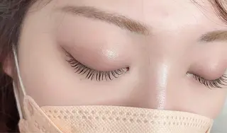 マツエク・マツパ iu.(イユドット)所属・🤍二条城北iu. /IKUHOのマツエク・マツパデザイン