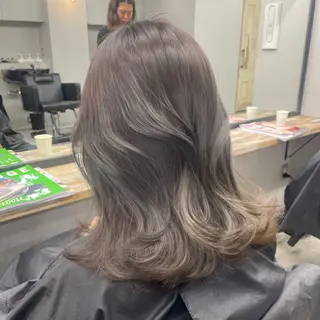 セミロング 新宿/韓国ヘア/ 髪質改善ストレートのヘアスタイル