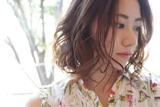 ミディアム ニシムラ コウイチのヘアスタイル