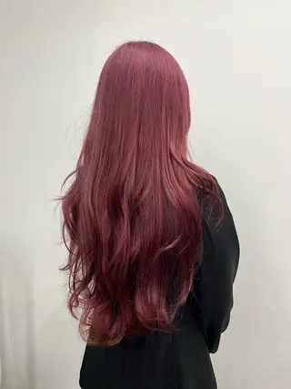 カラー yuka/ロング/ レイヤーカットモデルのヘアスタイル