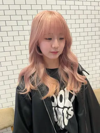 ロング Yahiko ハイトーンのヘアスタイル