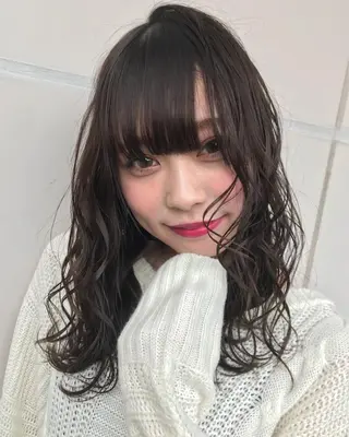 ロング カラー 髪質改善will hairdesignのヘアスタイル