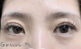 マツエク・マツパ GRANDGIRL所属・ヨシダ セリナのマツエク・マツパデザイン