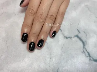 ネイル ネイルリボン 受付スタッフのネイルデザイン