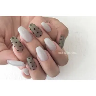 ネイル nail salon tina.所属・中山 はづきのネイルデザイン