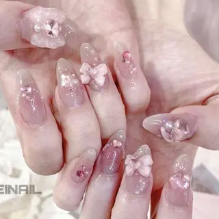 ネイル Lee Nailsのネイルデザイン
