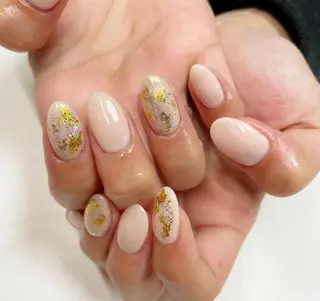 ミディアム ネイル Re:st〔リスト〕所属・ayane Re:st〔リスト〕のネイルデザイン