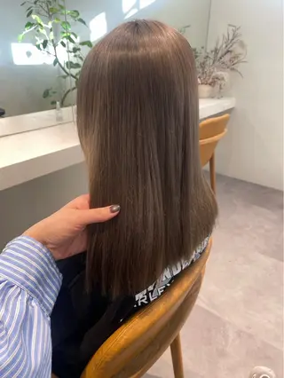 セミロング カラー roka ʜᴀʀᴜᴋᴀのヘアスタイル