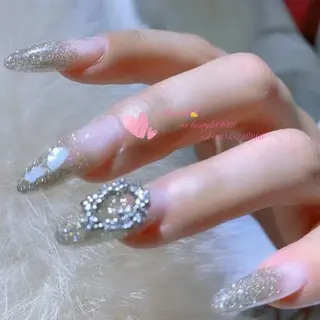 ネイル ネイルサロン 9Carats神田のネイルデザイン