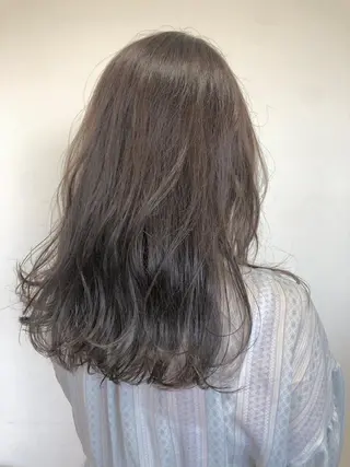 ロング カラー 宮本 円のヘアスタイル