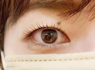 マツエク・マツパ アイブロウ 𓊆ᶠᵉᵉʸ𓊇 ᶜᴴᴵᴴᴬᴿᵁのマツエク・マツパデザイン